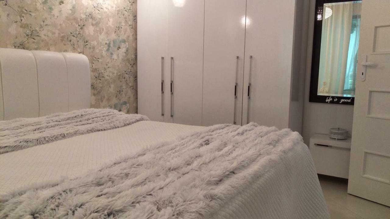 Luxury Sunrise Complex Apartment Golden Sands Ngoại thất bức ảnh